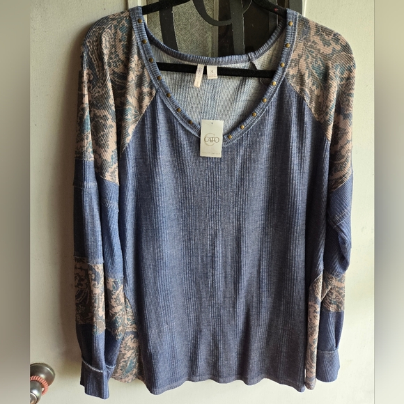 Cato Blue and Beige Patterned Top NWT - Picture 1 of 5